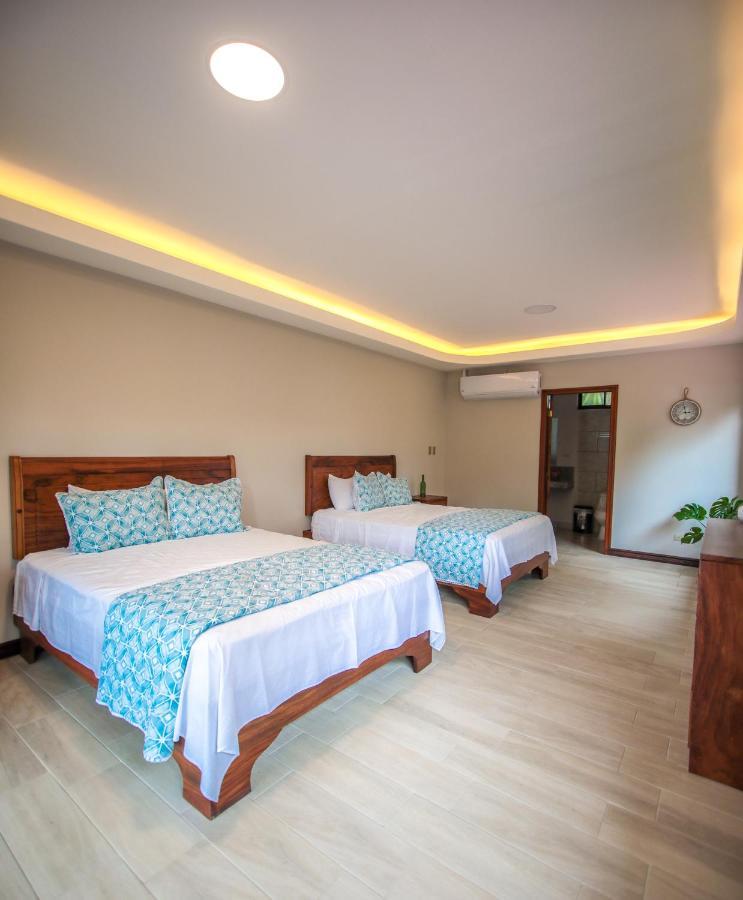 Hotel Amira Puerto Carrillo Extérieur photo